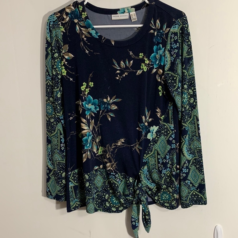 Susan Graver Sz XS Tunic, ties in front, floral w/ corresponding sleeves